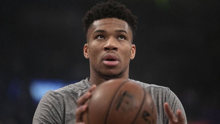 Яннис Адетокунбо