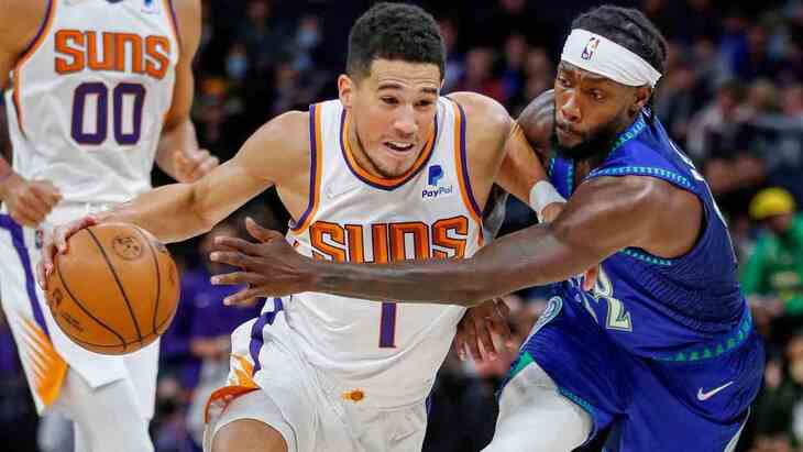 Девин Букер