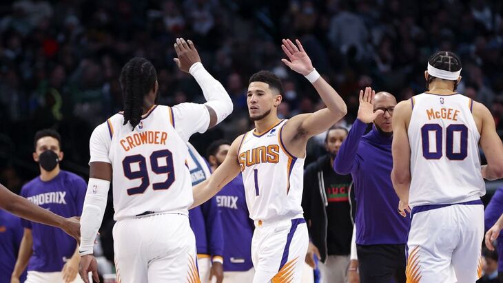 Баскетболисты «Финикса»