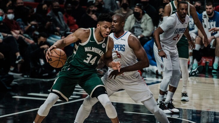 «Милуоки» — «Бостон».