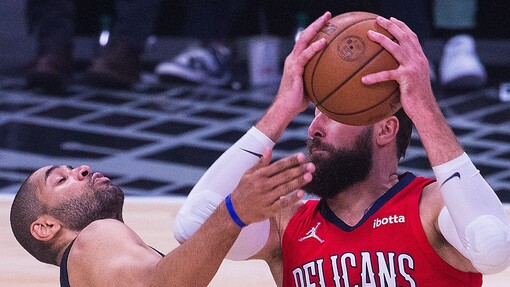 Прогноз на матч Нью-Орлеан — Чикаго