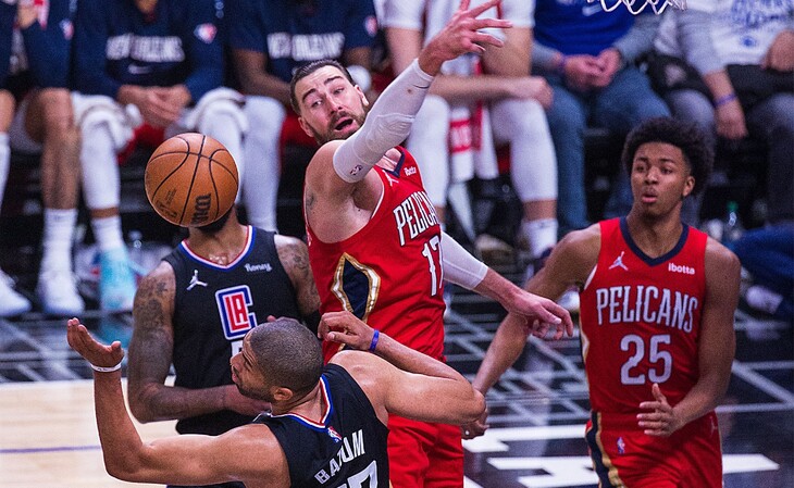 «Лос-Анджелес Клипперс» — «Нью-Орлеан Пеликанс»