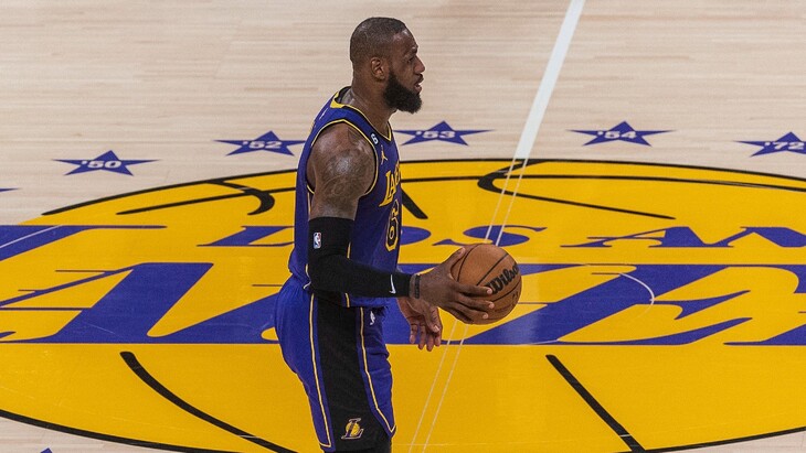 Леброн Джеймс