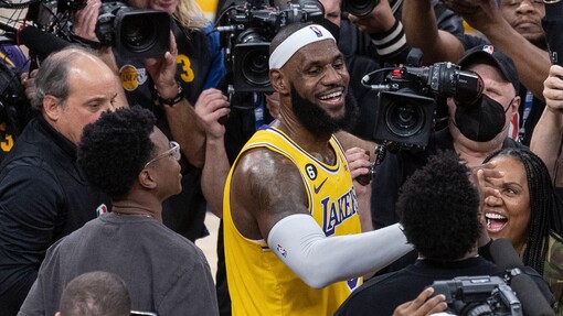 Лос-Анджелес Лейкерс — Милуоки. Прогноз и ставка на матч Прогноз на матч Лос-Анджелес Лейкерс — Милуоки