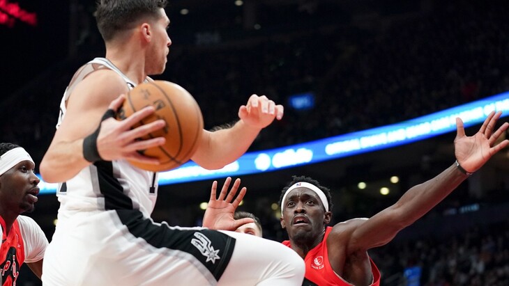 «Торонто» — «Сан-Антонио». Сезон 2022/2023