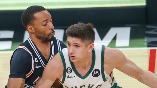 Прогноз на матч Милуоки — Финикс