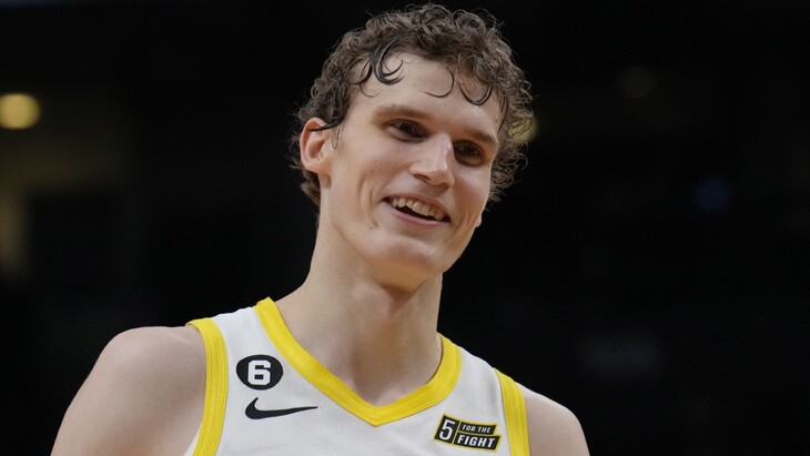 Лаури Маркканен, игрок «Юты»