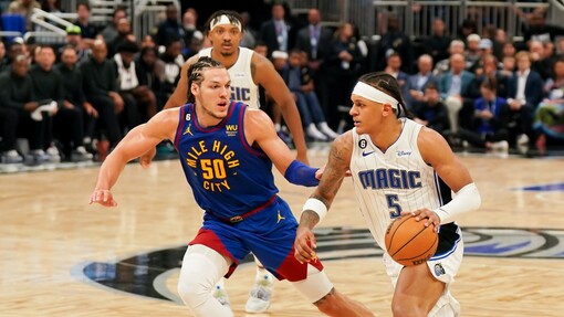 Прогноз на матч Денвер — Торонто