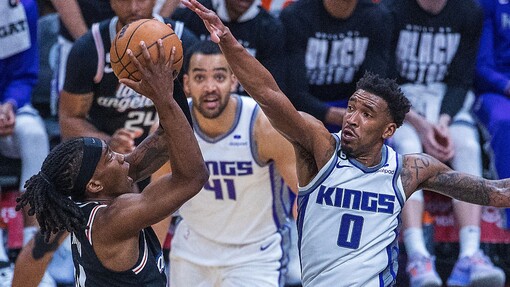 Прогноз на матч Финикс — Сакраменто