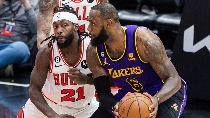 «Лос-Анджелес Лейкерс» — «Чикаго». Сезон 2022/2023