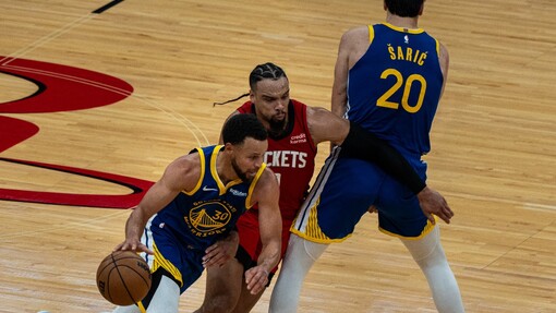 Прогноз на матч Хьюстон — Шарлотт