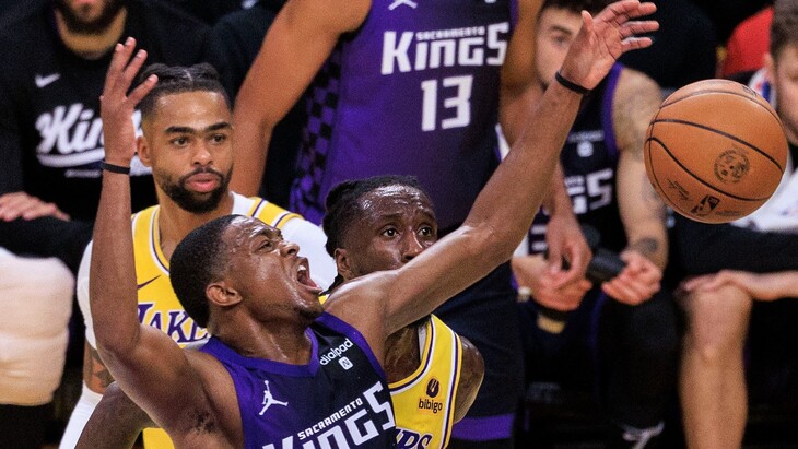 «Лос-Анджелес Лейкерс» — «Сакраменто»