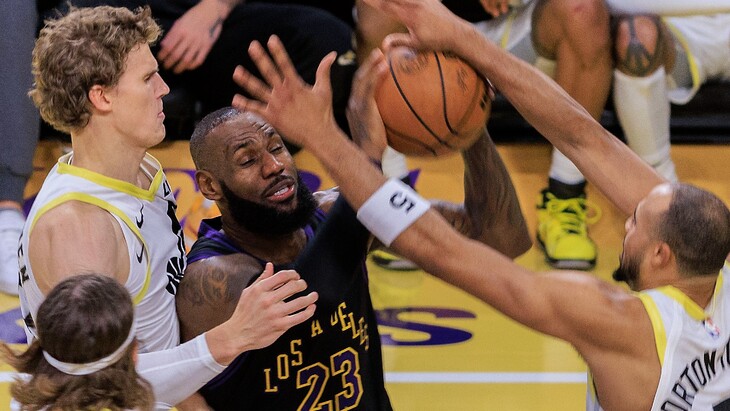 «Лос-Анджелес Лейкерс» — «Юта»