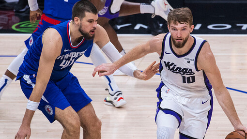 Прогноз на матч Сакраменто — Торонто