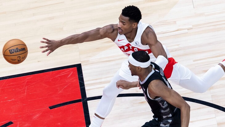 «Торонто» — «Сан-Антонио»