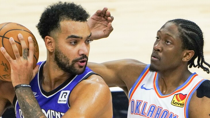 «Сакраменто» — «Оклахома»