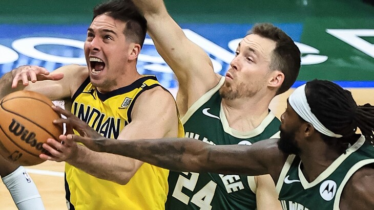 «Милуоки» — «Индиана»