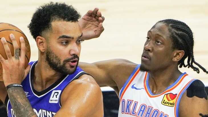 «Сакраменто» — «Оклахома»