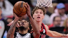 «Чикаго» — «Сан-Антонио»