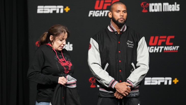 Тиаго Сантос