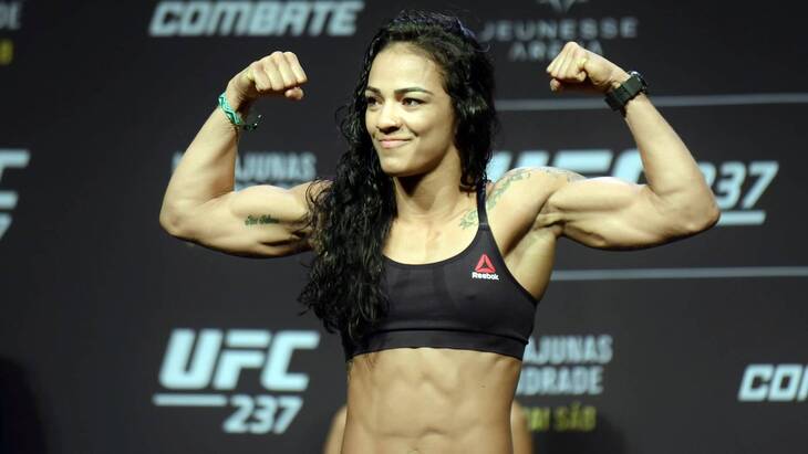 Вивиан Араужу