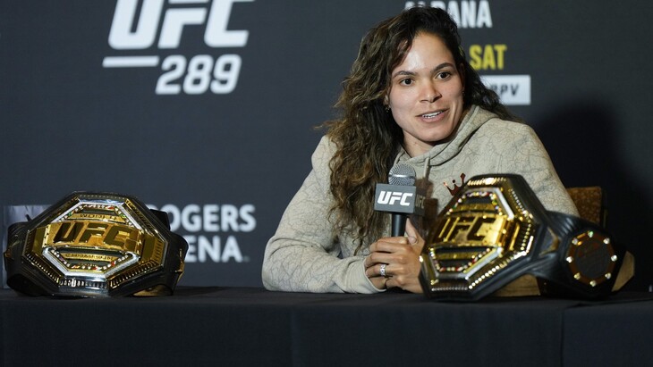 Аманда Нунес