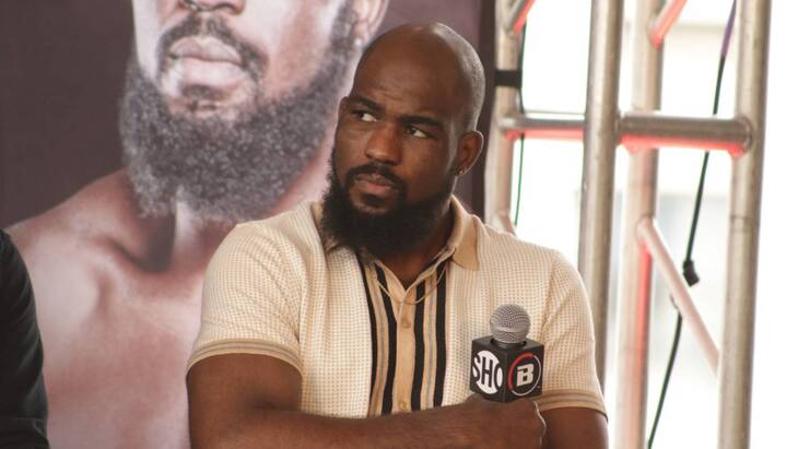 Кори Андерсон