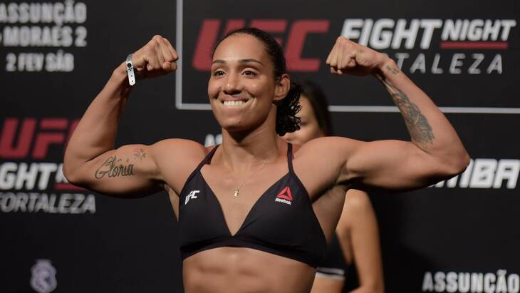 Тайла Сантос