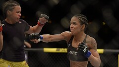 Вивиан Араухо (справа)