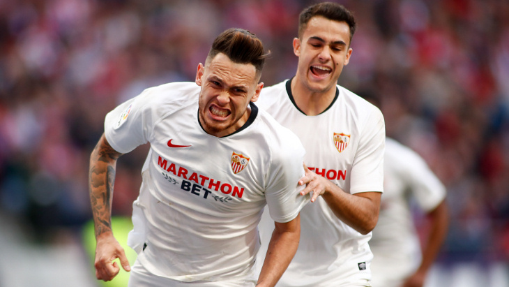 Футболисты «Севильи»