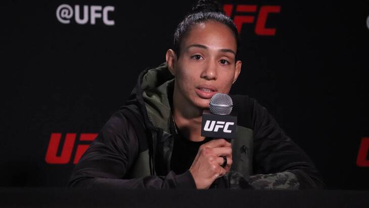 Тайла Сантос