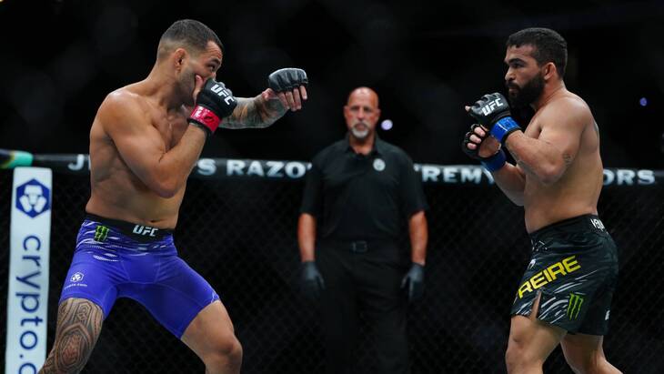 Патрисио Фрейре (справа)