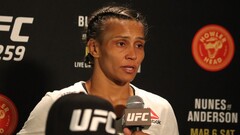 Аманда Лемос