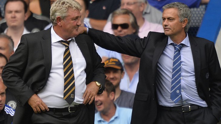 В первом круге Моуринью переиграл Брюса