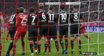 Гол Швайнштайгера в ворота «Аптекарей»