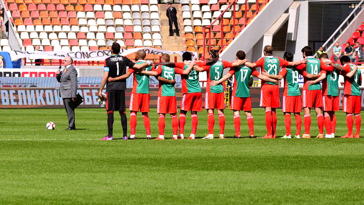 Футболисты «Локомотива»