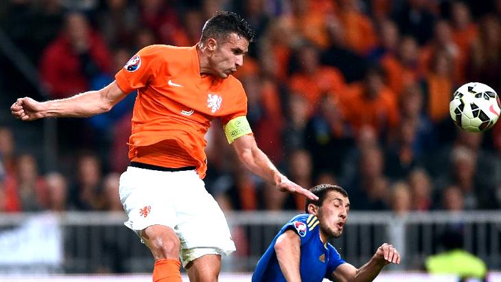Сборная Голландии продолжит борьбу за путевку на Евро-2016