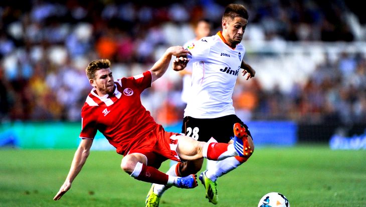 «Севилья» и «Валенсия» закроют 13-й тур Примеры