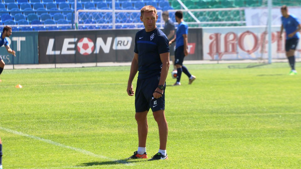 Андрей Тихонов