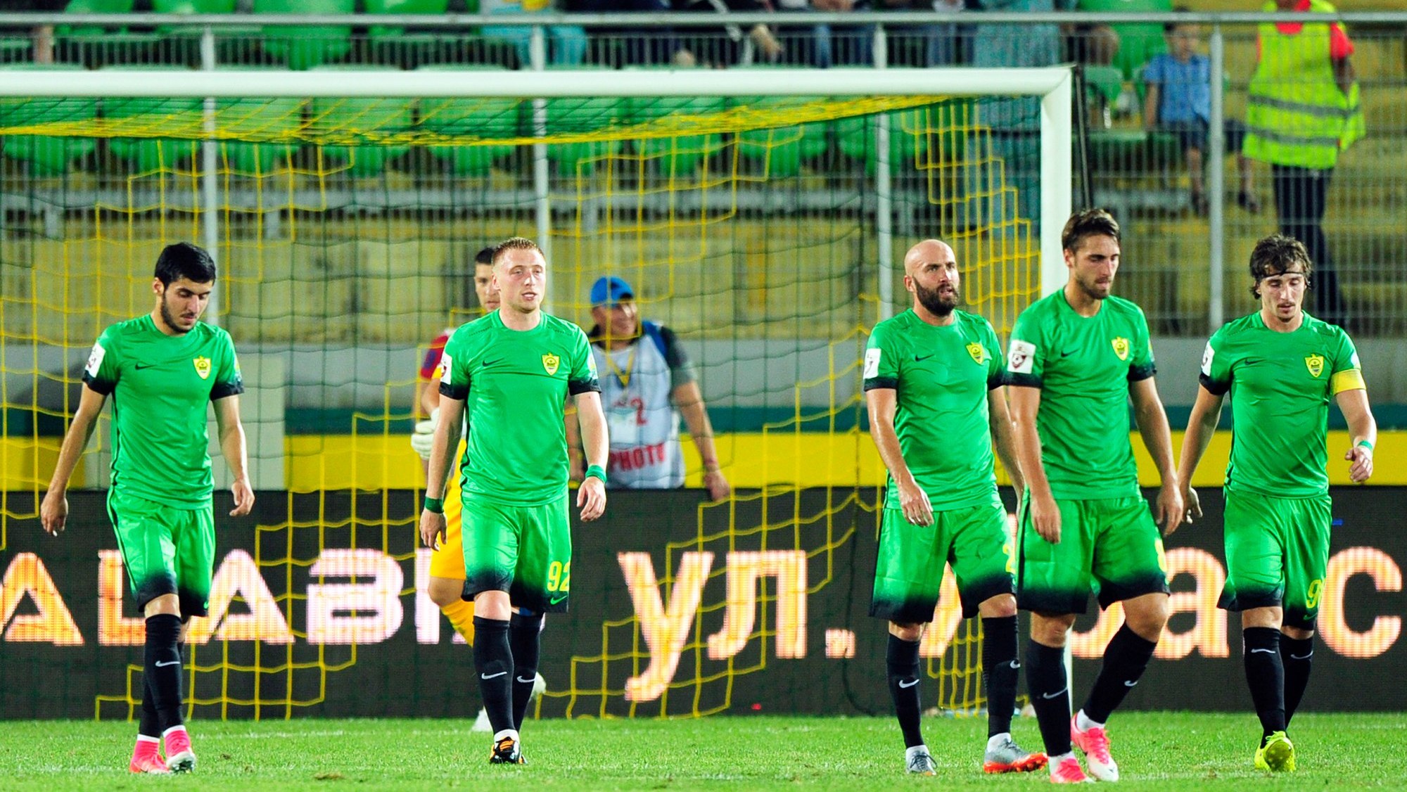 Футболисты «Анжи»