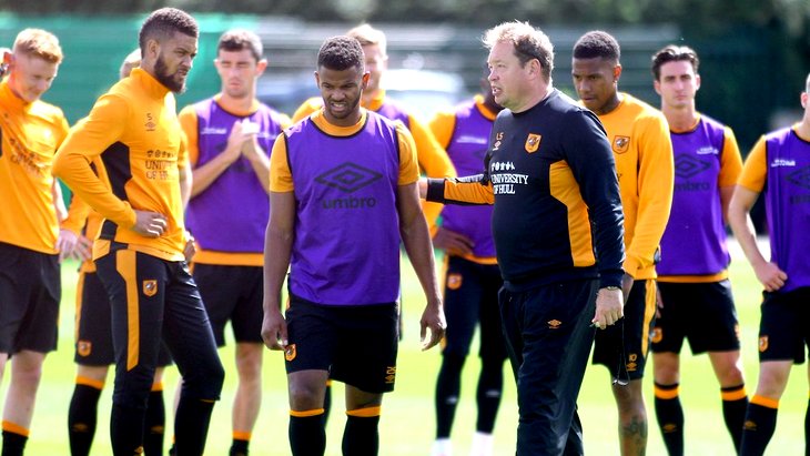 Леонид Слуцкий в субботу дебютирует в Чемпионшипе