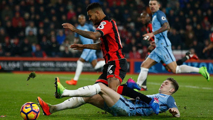 Джон Стоунз