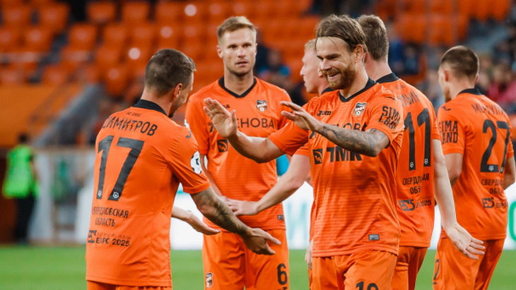 Футболисты «Урала»