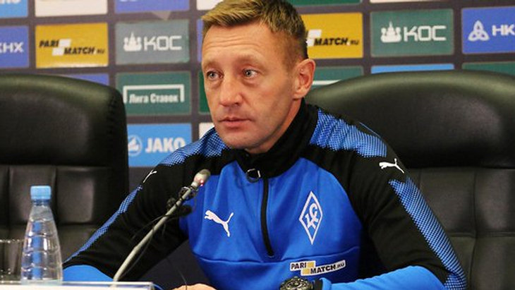 Андрей Тихонов покинул «Крылья Советов» за сутки до матча с «Динамо»