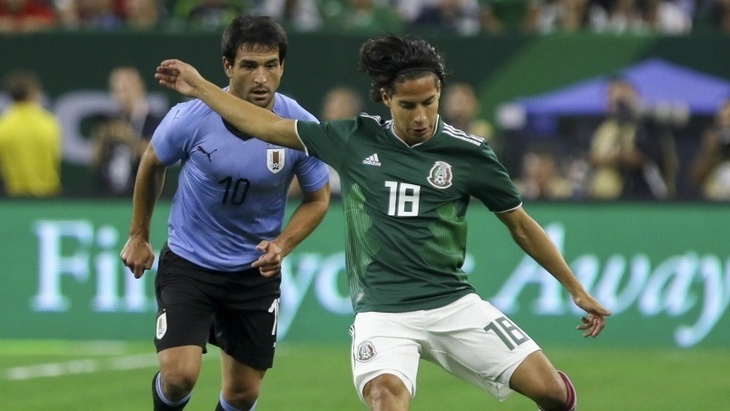 После ЧМ-2018 Уругвай разгромил Мексику со счетом 4:1
