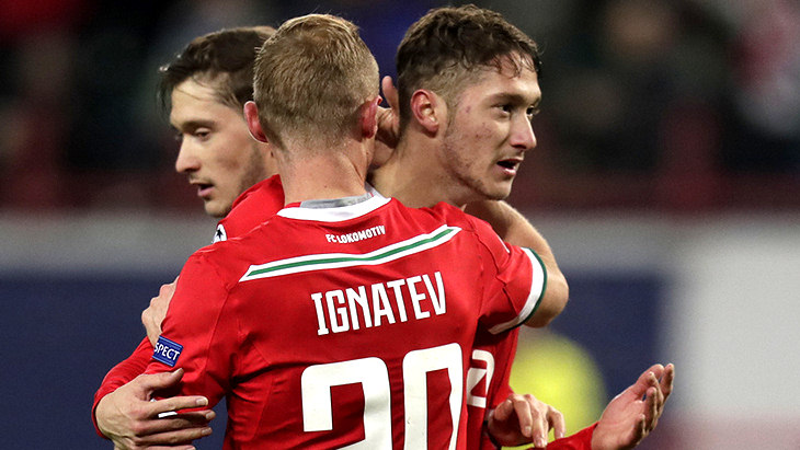 Футболисты «Локомотива»