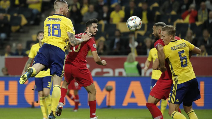 В первом матче Турция победила Швецию