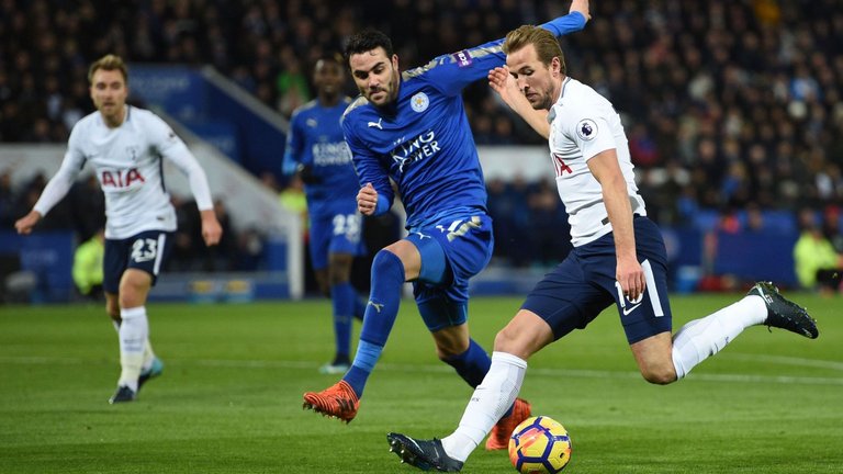 «Лестер» давно не знает поражений, «Тоттенхэм» — ничьих