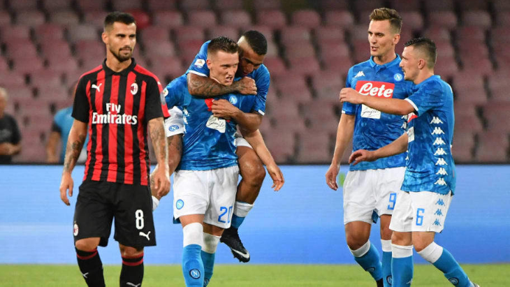 В первом круге «Наполи» победил «Милан»