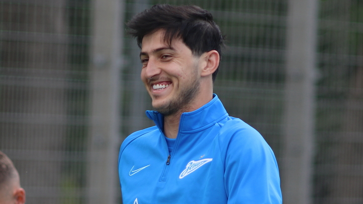 Сердар Азмун